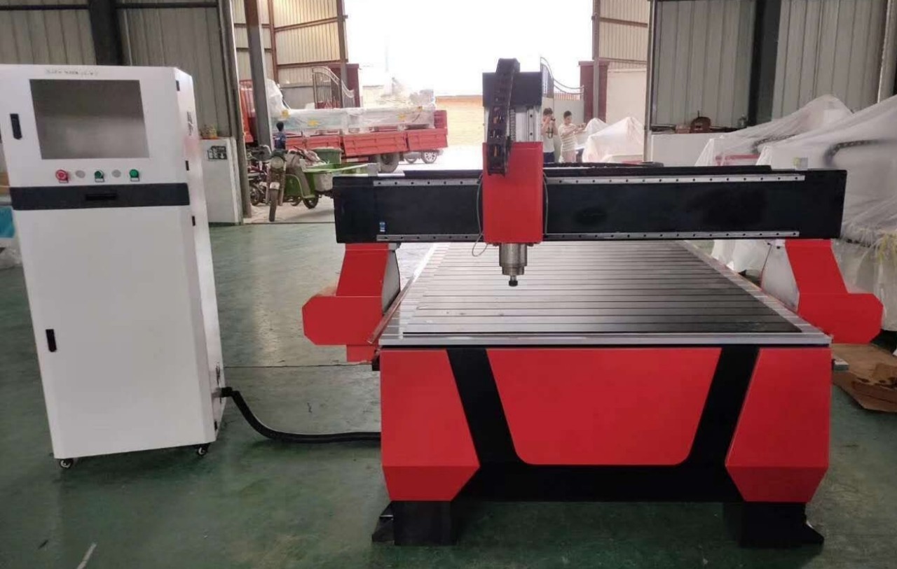  Máy cnc 1325 cắt quảng cáo